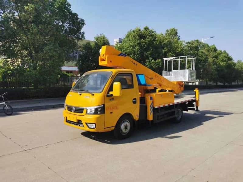 东风途逸24米直臂高空作业车