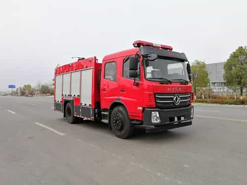 东风5.3吨水罐消防车