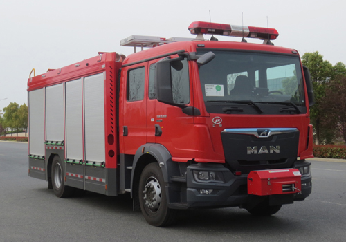 德国曼6-7吨泡沫消防车